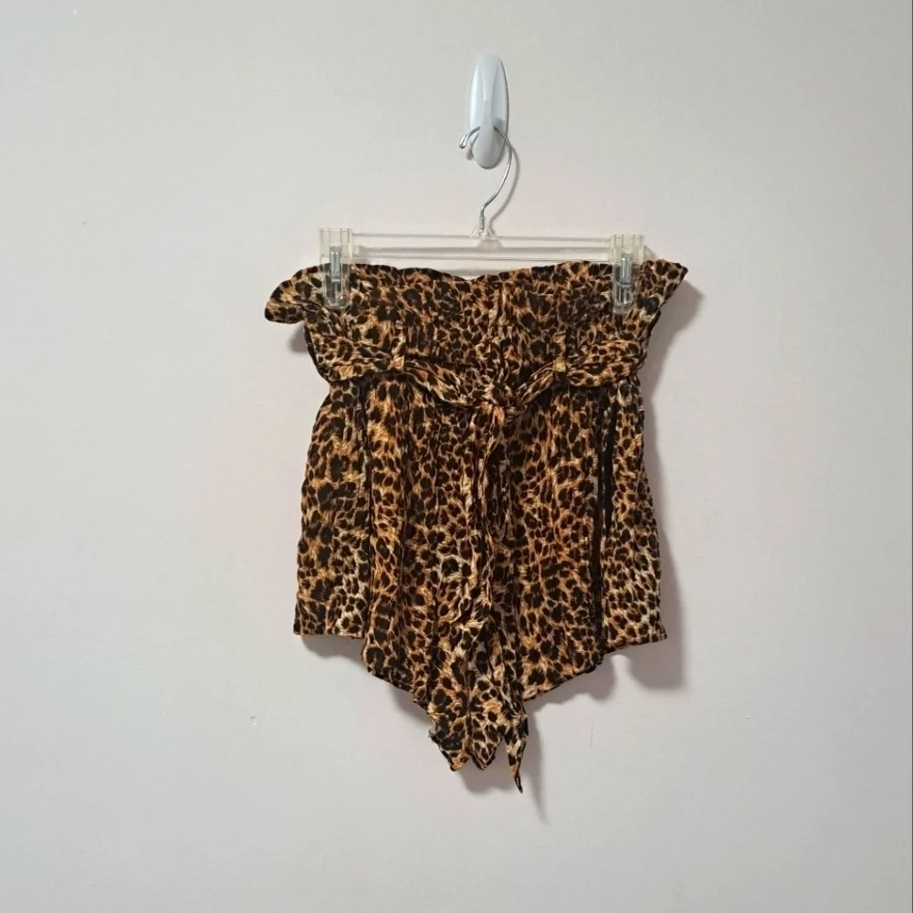 Nanushka primrose paperbag waist shorts ocelot medium NWOT - Picture 7 of 11